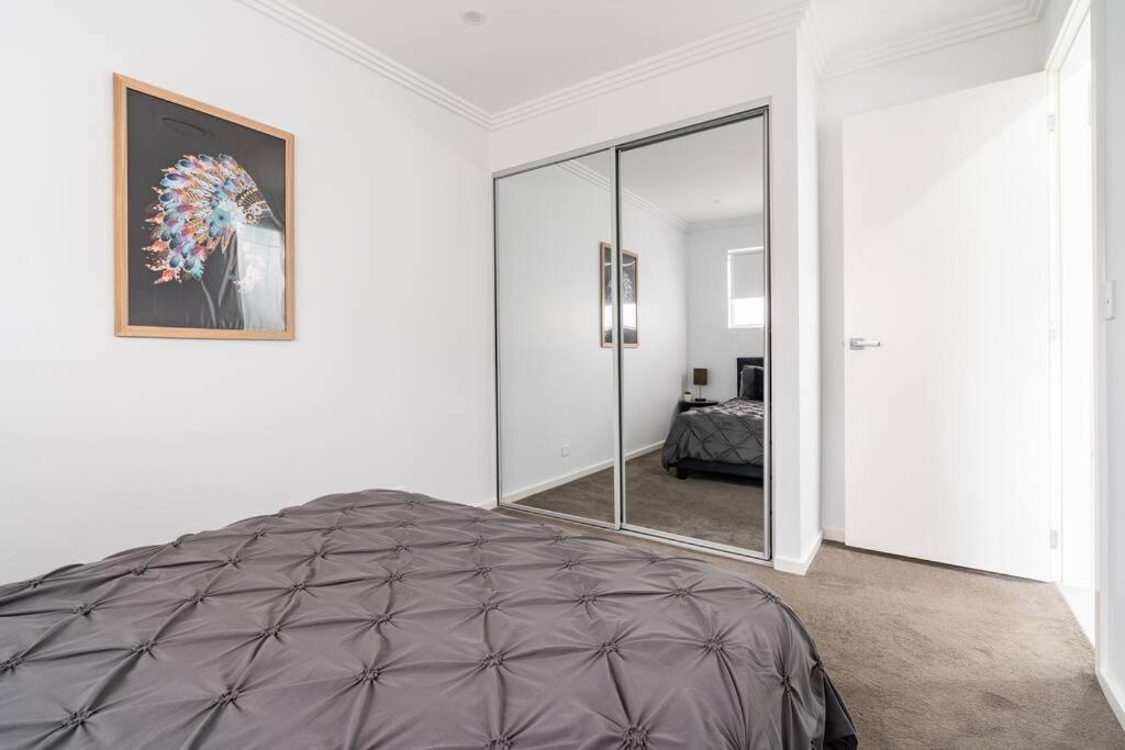 Neat 4 Bedroom In Catherine Fields Narellan 외부 사진