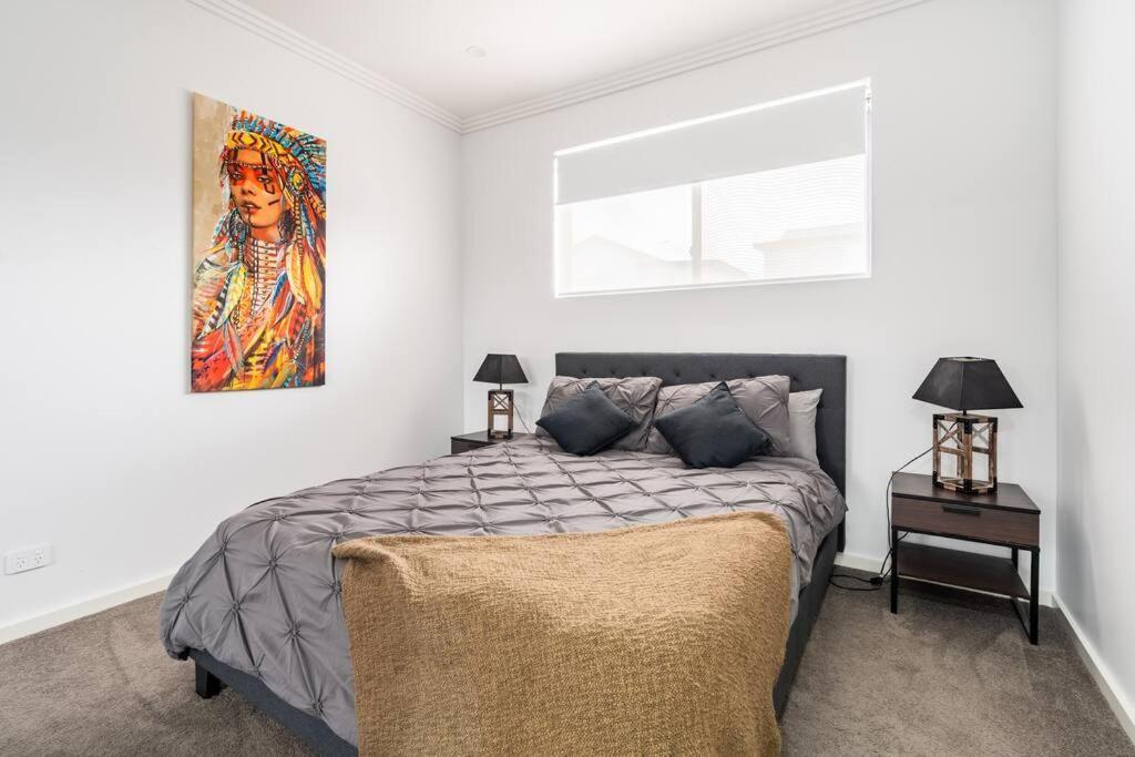 Neat 4 Bedroom In Catherine Fields Narellan 외부 사진